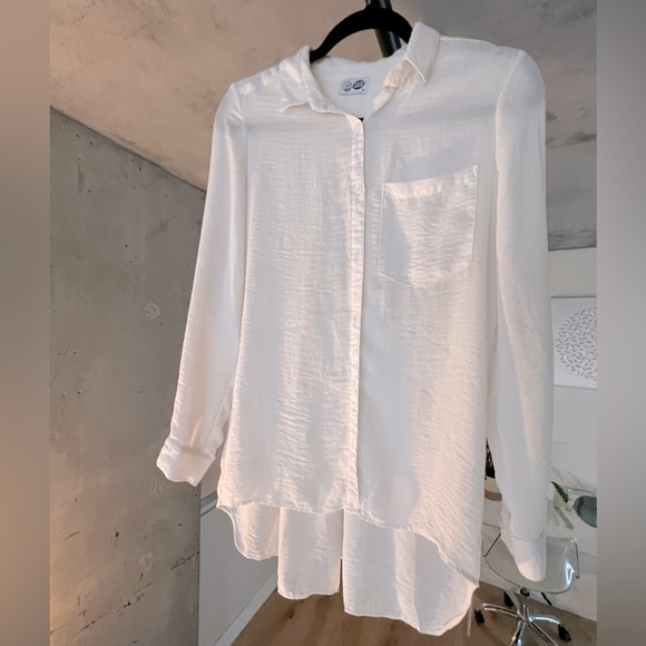 Cheap Monday Jadrien Shirt - Picture 2 of 6